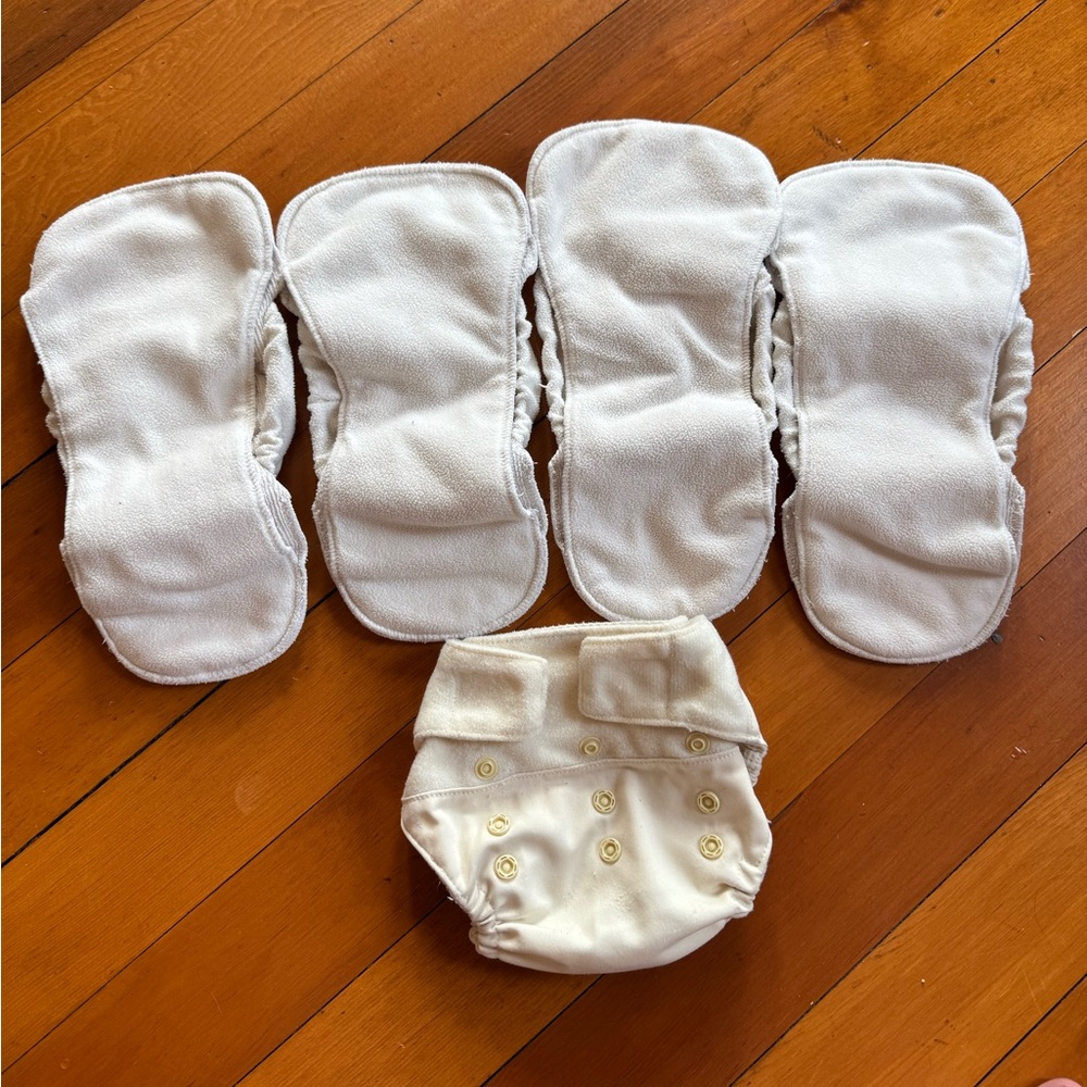 Grovia Hybrid Shell and No-Prep Soakers